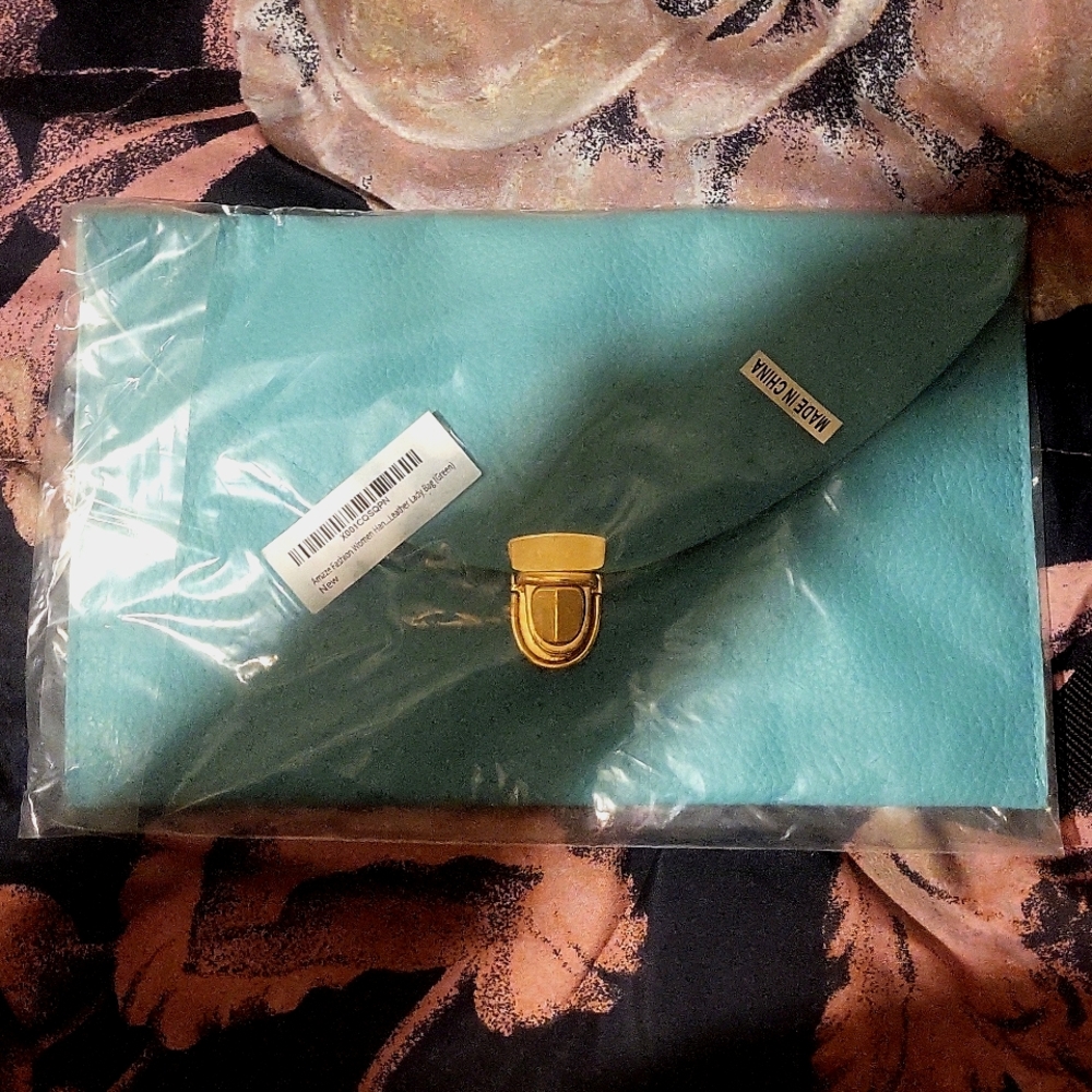 Hatch purse